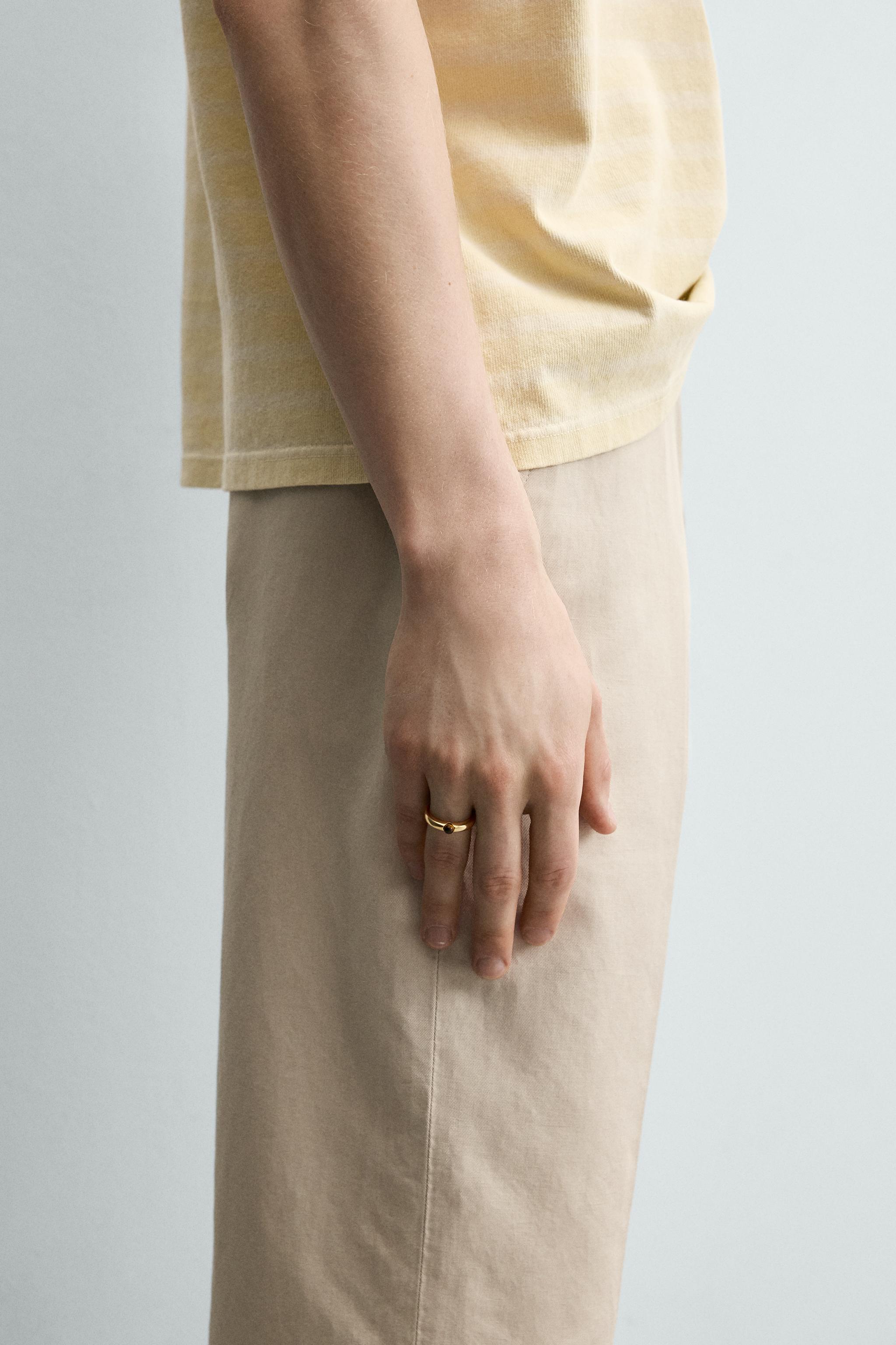 BAGUE MÉTALLIQUE PIERRE